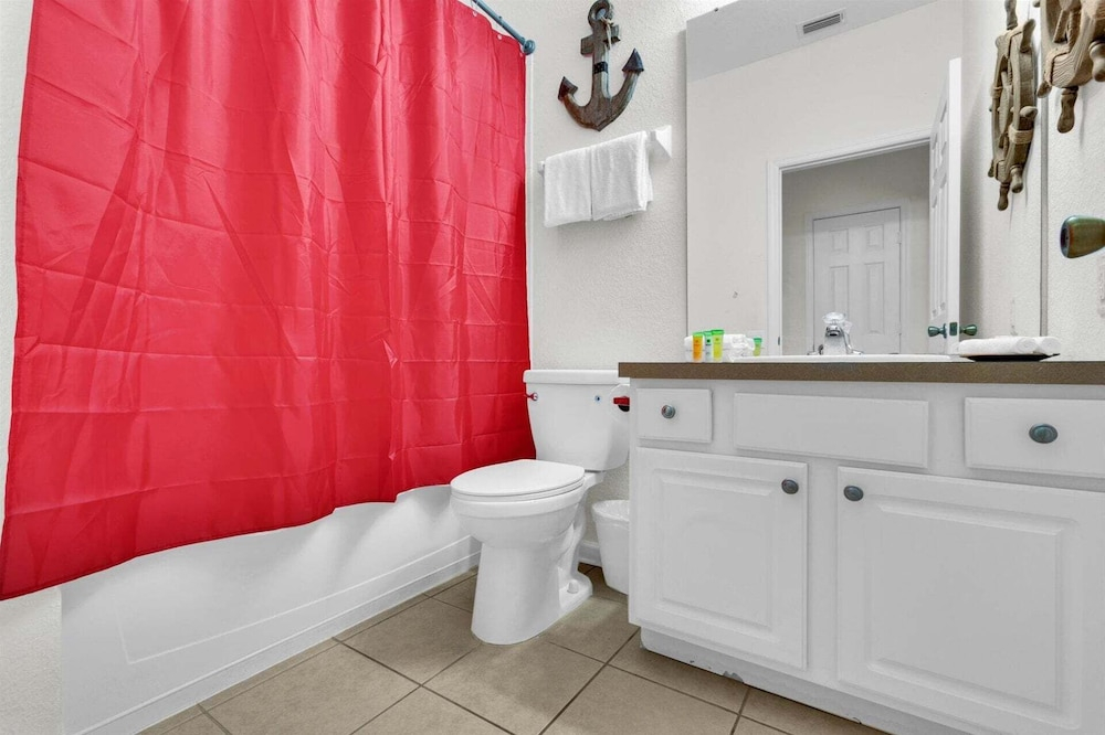 Windsor Hills Resort 5 Bedroom Updated Pool Home 0853