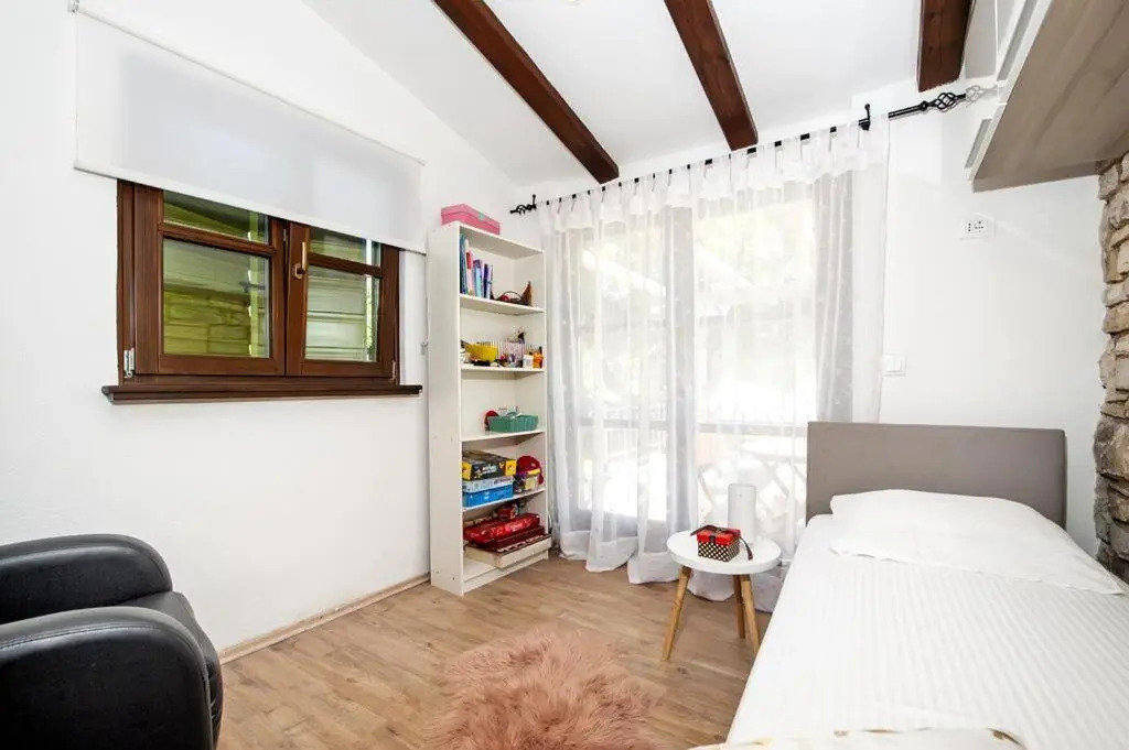 House Tamara 2041