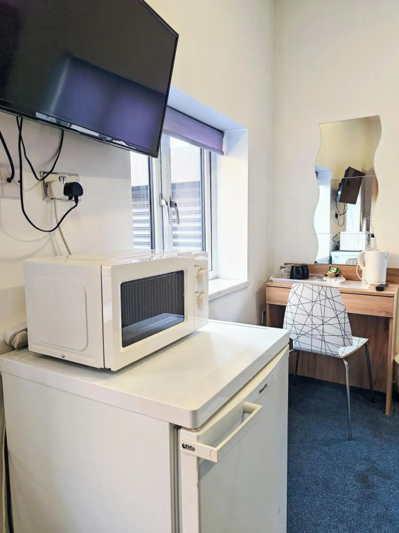 Wellesley Hotel