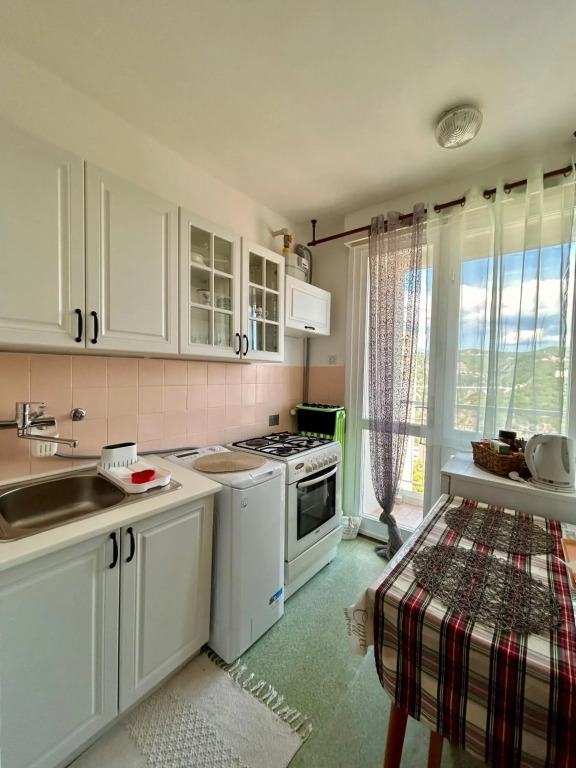 Bright and Charming Studio Apartment
