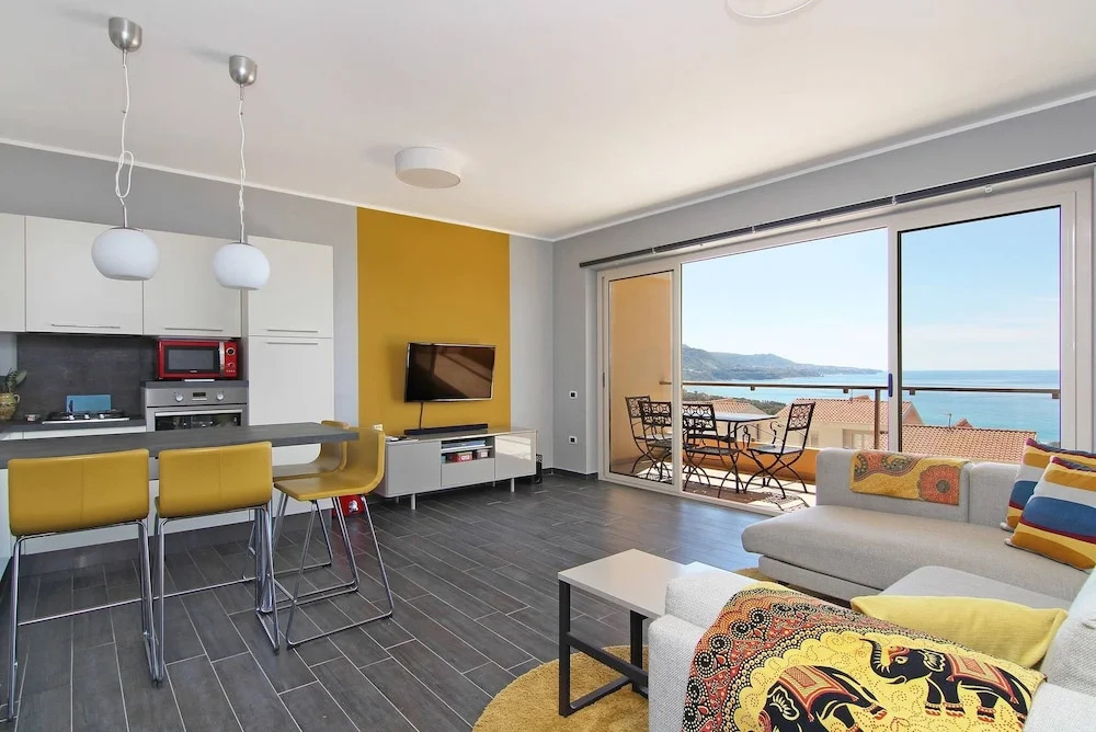 Casa Kisters Stylish Designed Apartment