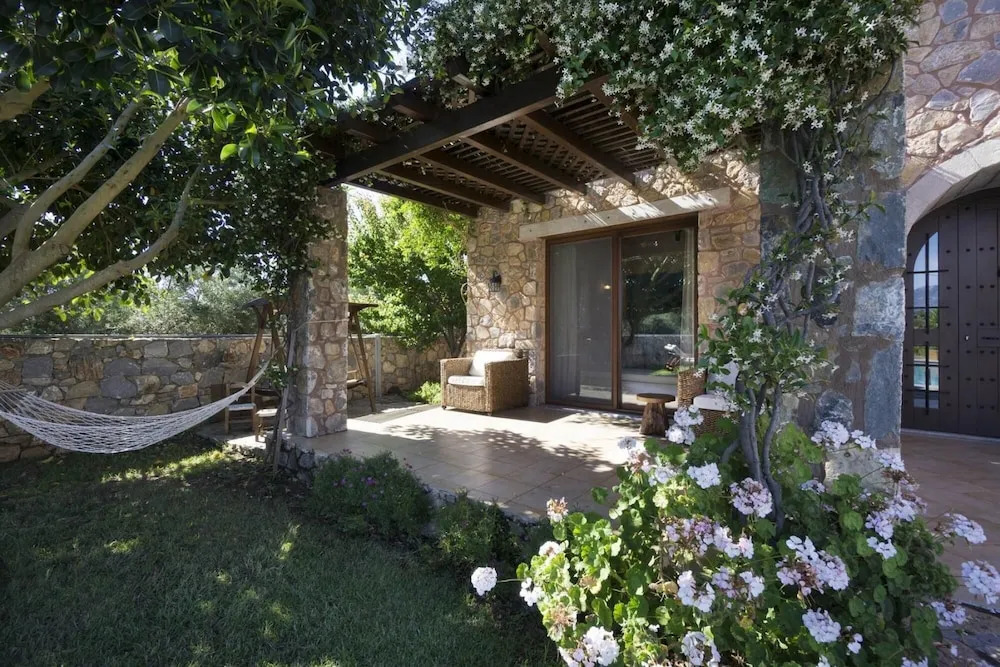 Nafsika Villa in Litsarda