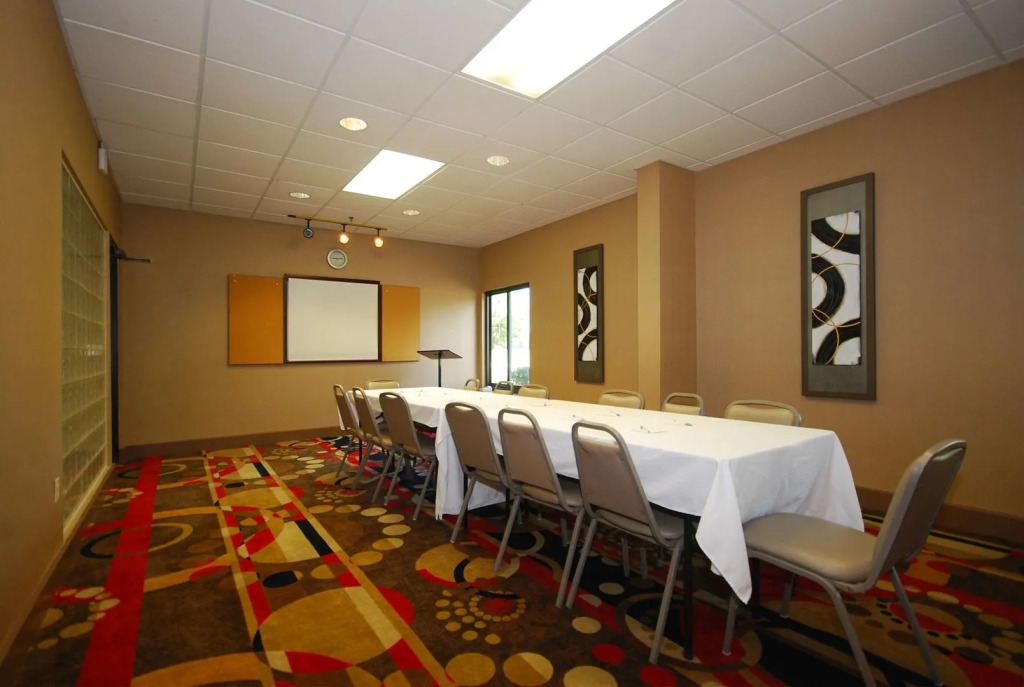 Hampton Inn Fort Myers-Airport & I-75