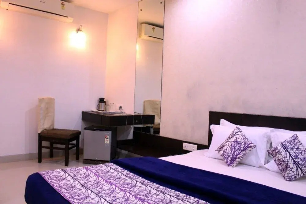 Hotel Raipur Inn