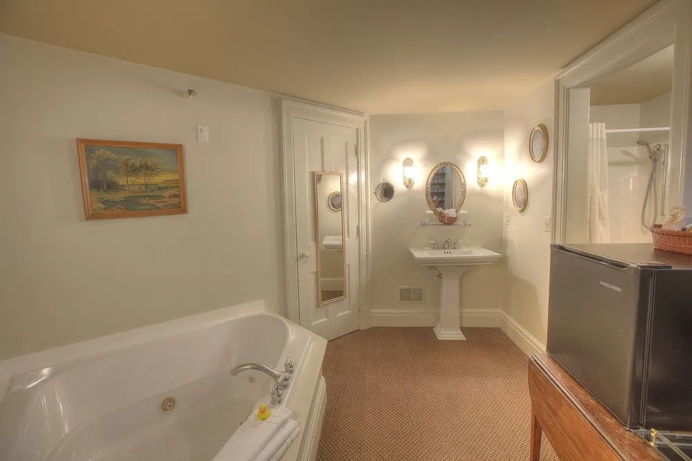 White Spring Manor