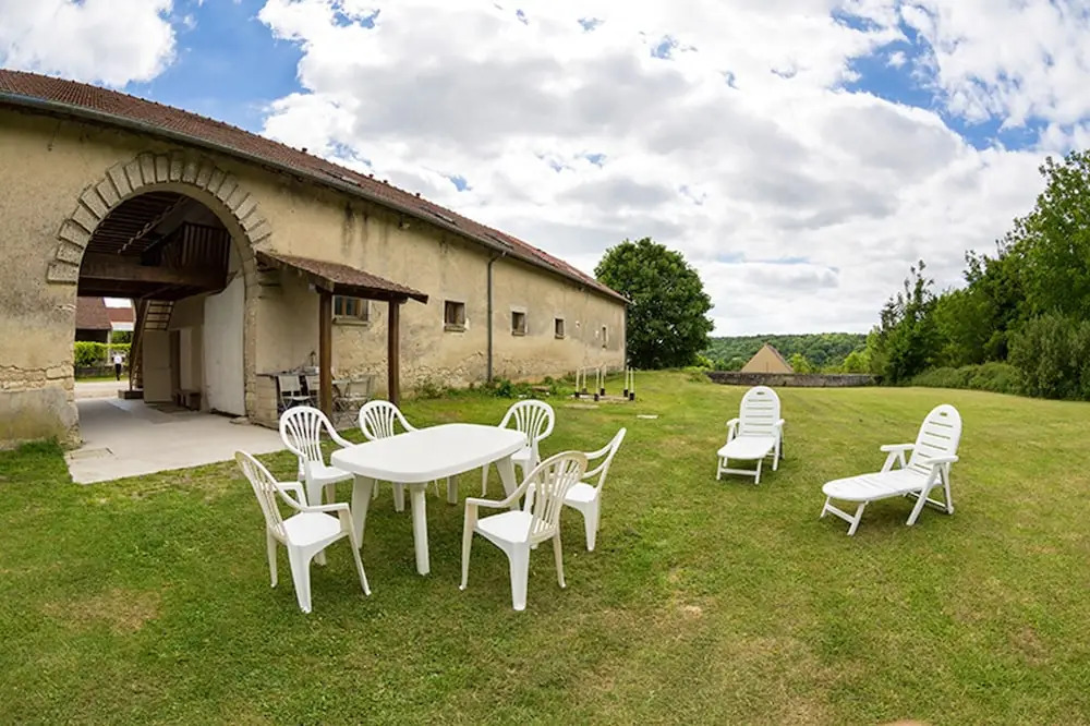 House With 4 Bedrooms in Monthenault, With Furnished Garden and Wifi -