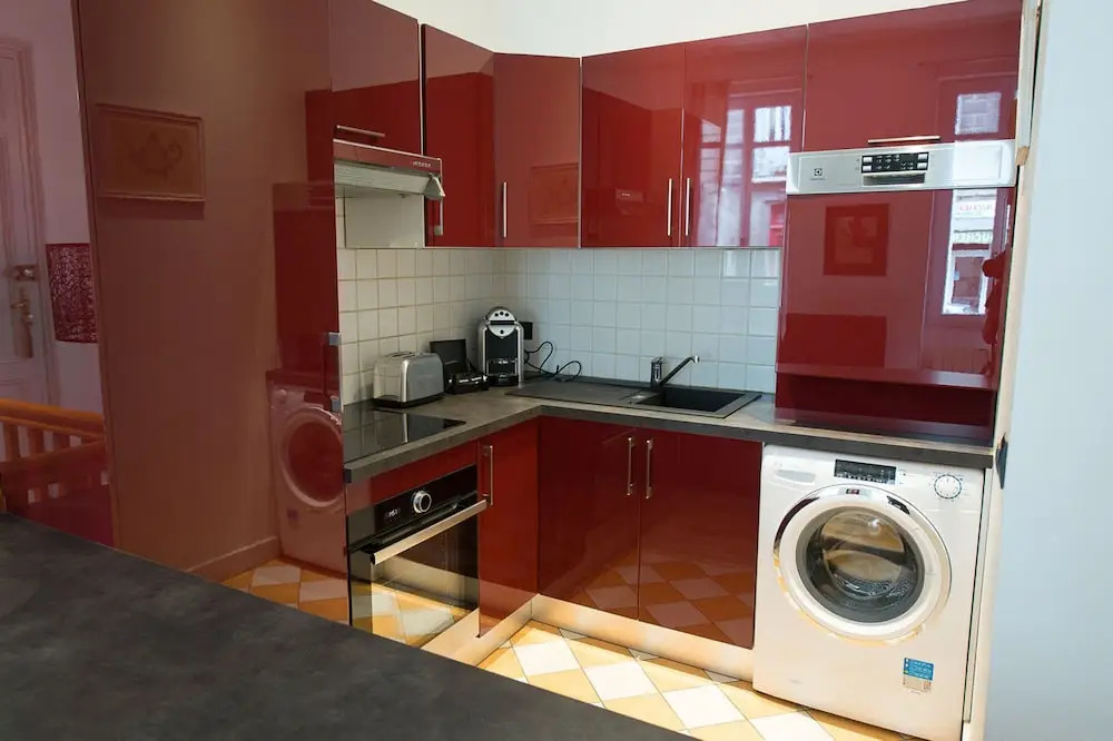 Design Smart Flat Bordeaux