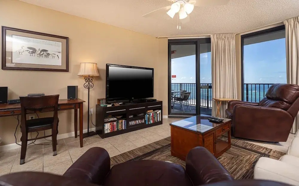 Phoenix Vi 6904 2 Bedroom Condo