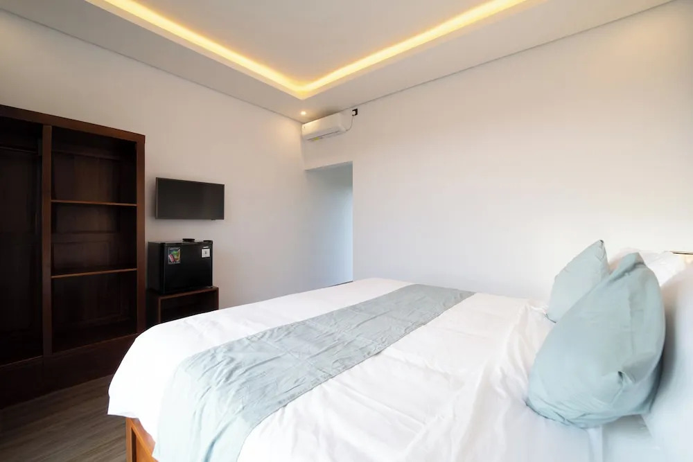 Lunaire Guest House