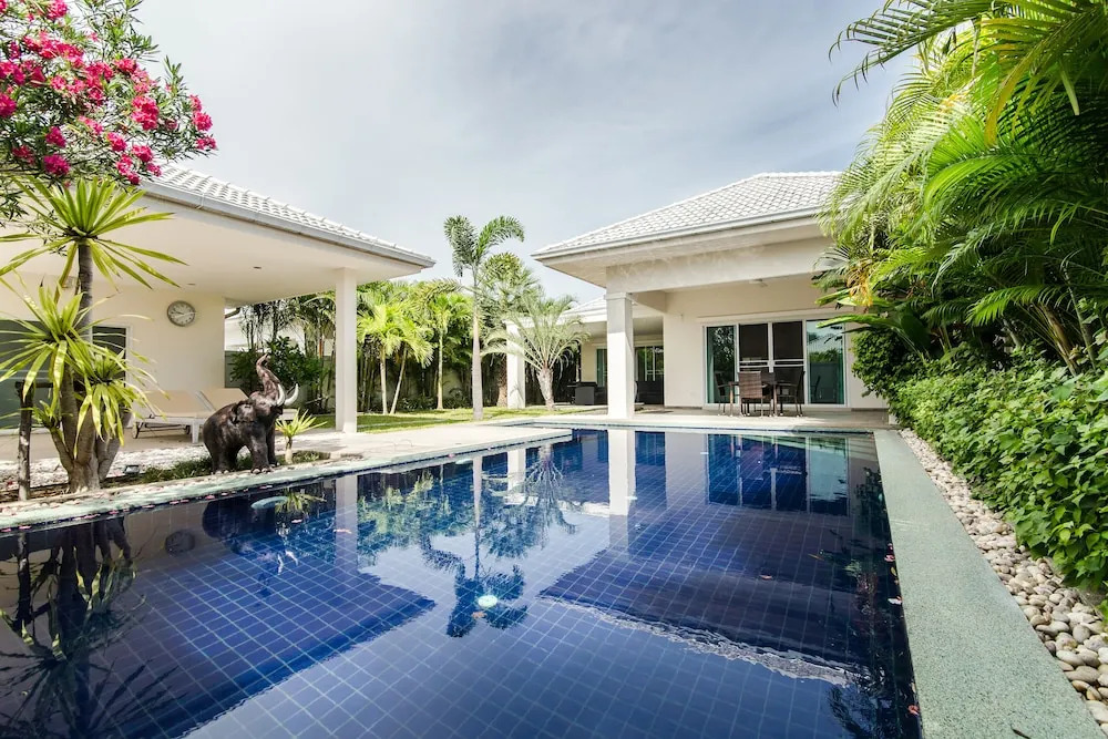 3 Bedroom Pool Villa L53