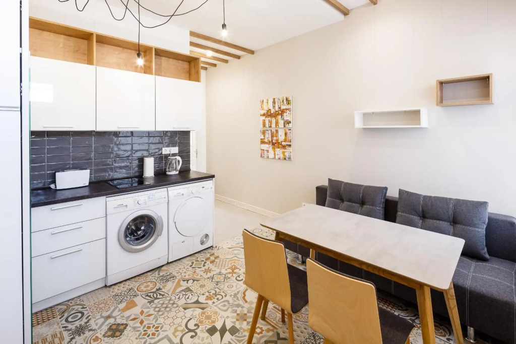 Palace view apartments - 24 Kopernyka str.