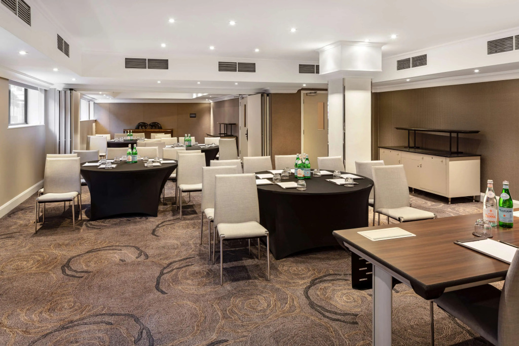 Radisson Blu Hotel, London Tottenham Court Road