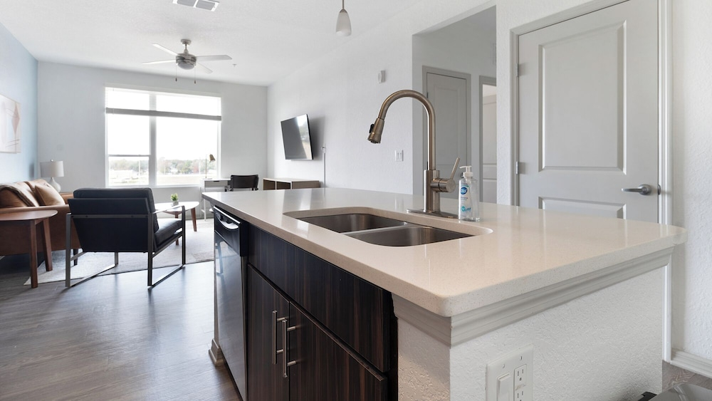 Landing Furnished Apartments - Maitland