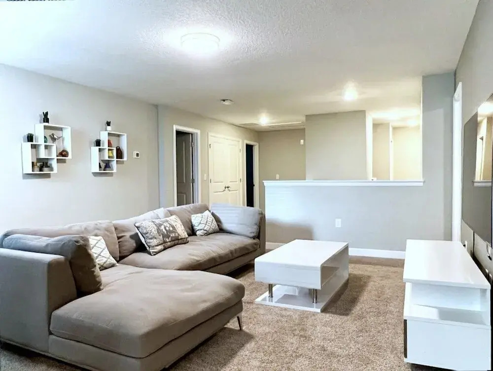 Beautiful 8br 5 Bath Resort Home With Game Room-15 8 Bedroom Villa by Redawning