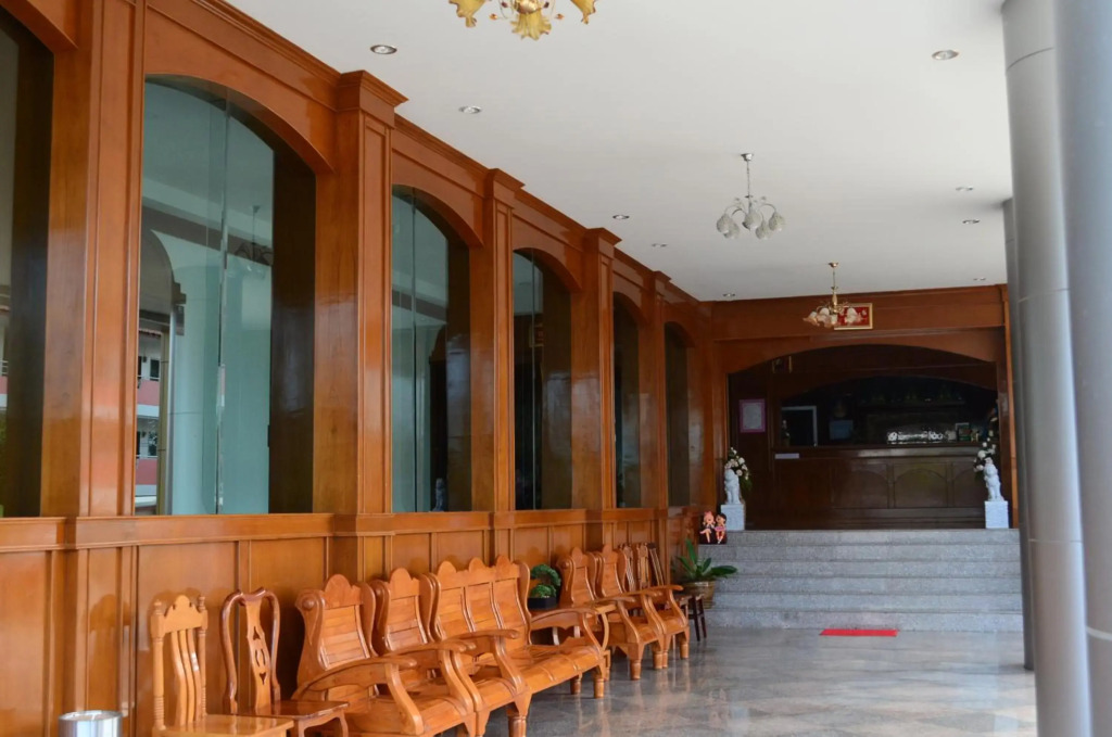 Ketsara Hotel