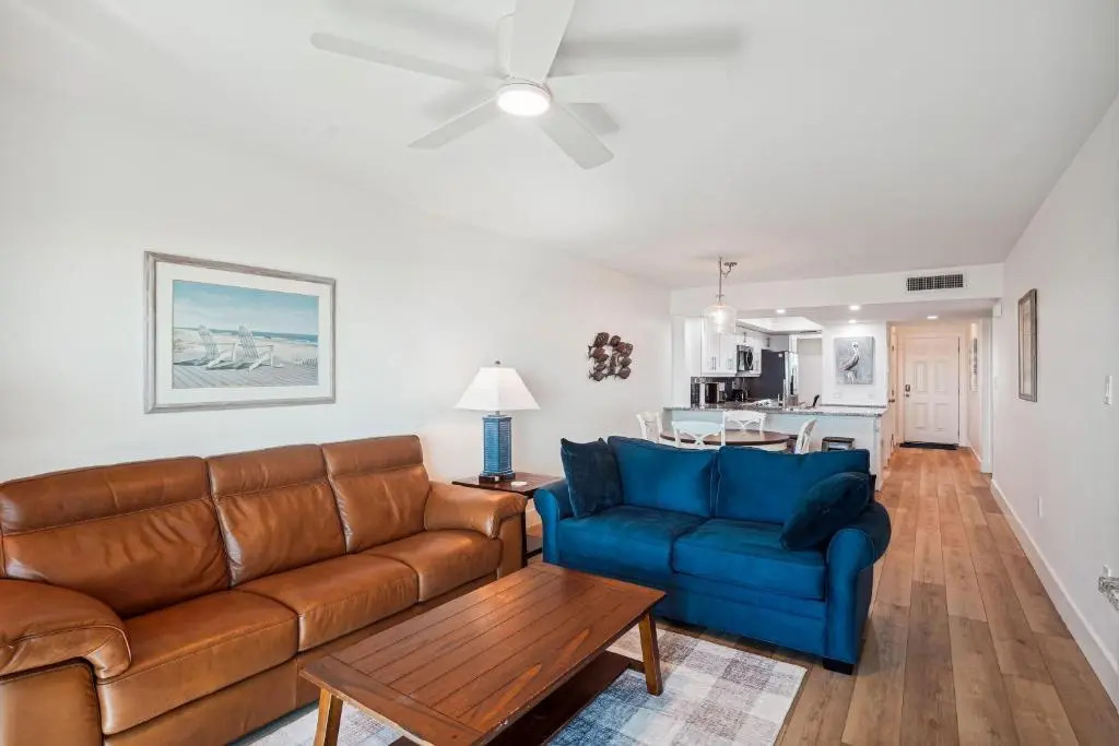 Land's End 7-402 Beach Front - Premier