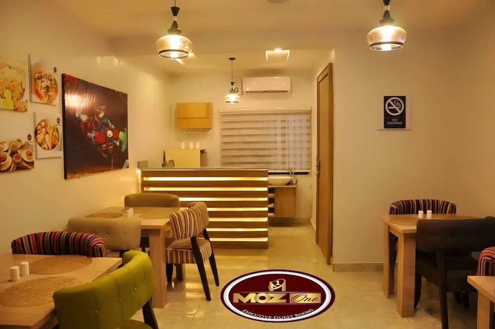Moz One Executive Guest Rooms Hombori