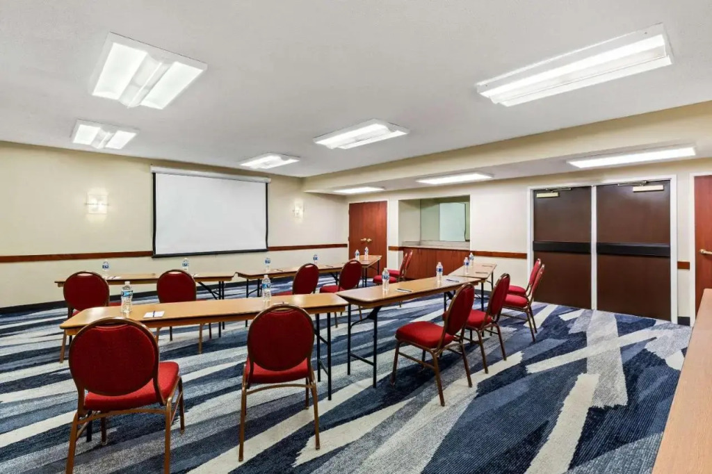 Courtyard by Marriott Atlanta Roswell