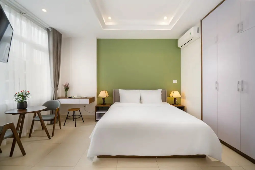 Tashi Hotel