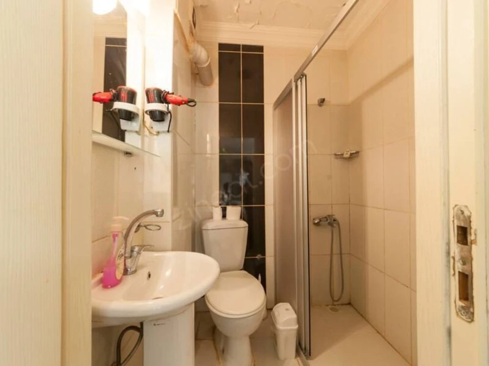 Metro Residence