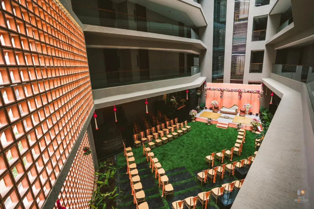 Aria Resort & Spa