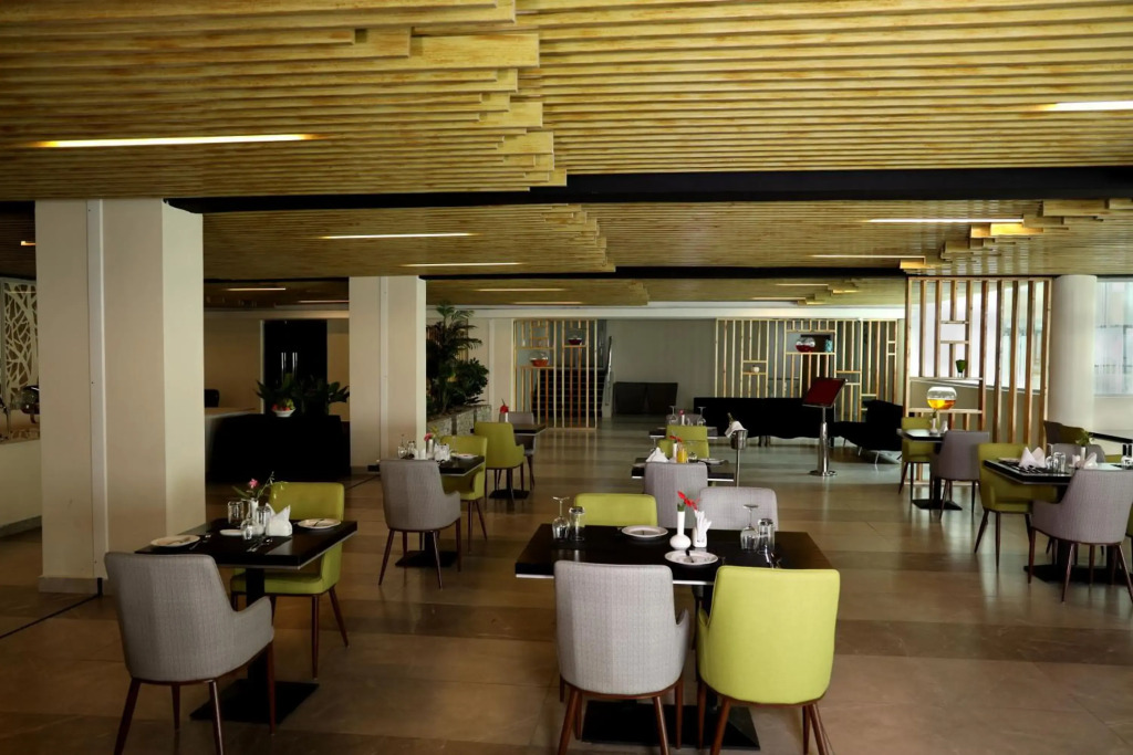 Отель PrideInn Plaza Nairobi Airport