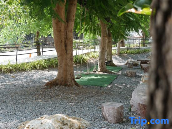 Phuranya Resort
