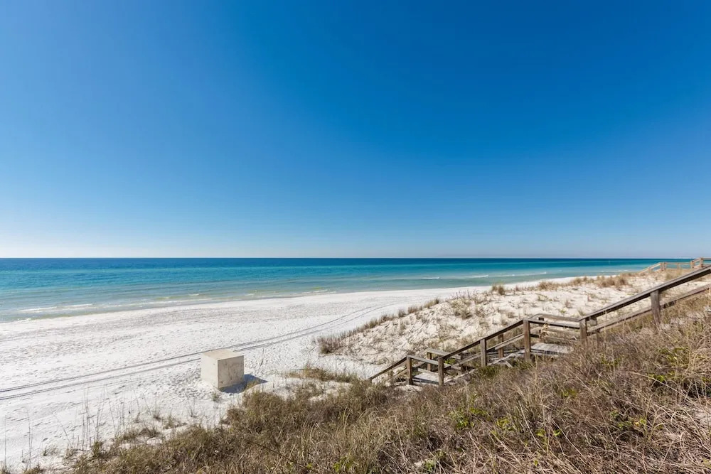 Chic Gulf-Front #C302 - 3 Br Condo