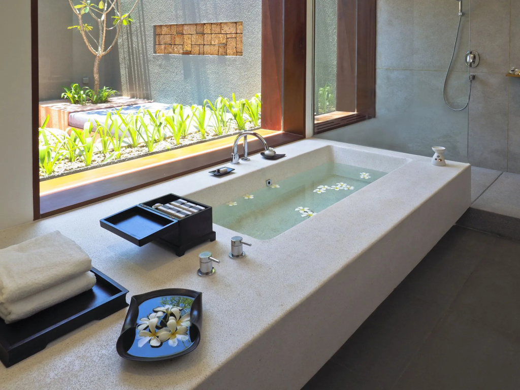 The Balé Phnom Penh by LifestyleRetreats