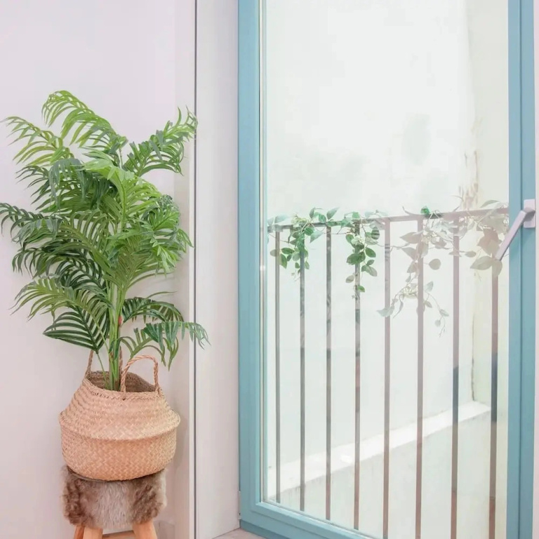 Liiiving in Porto - Boho Blue Home