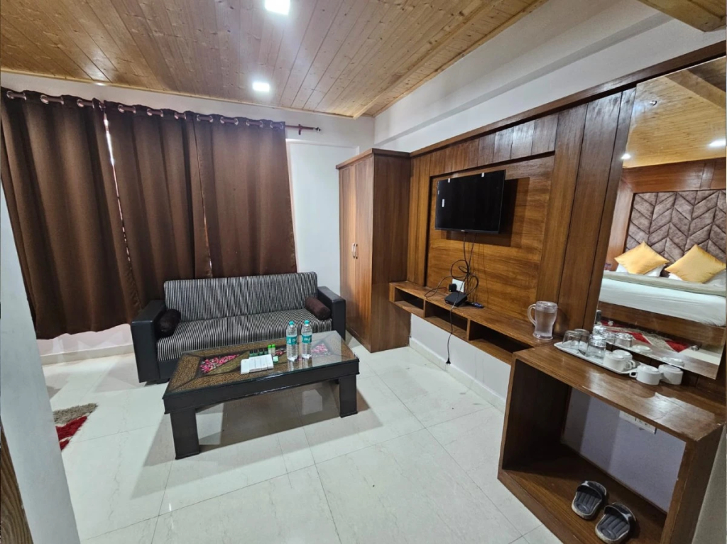 Hotel Yoga Badrinath Dham