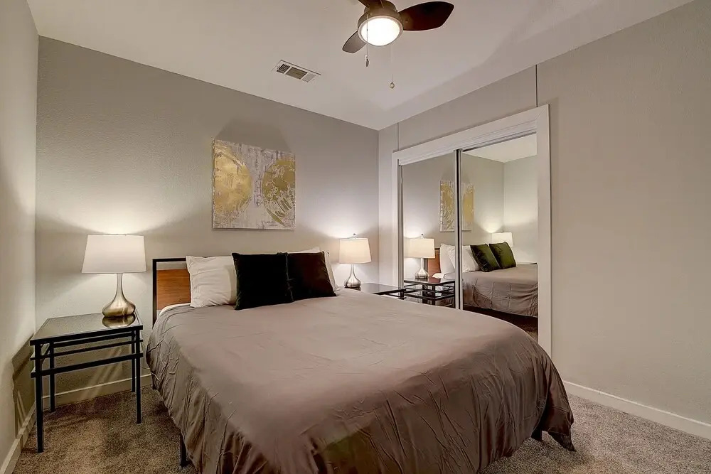 FRONTDESK Pointe on Rio Apts West Campus Austin