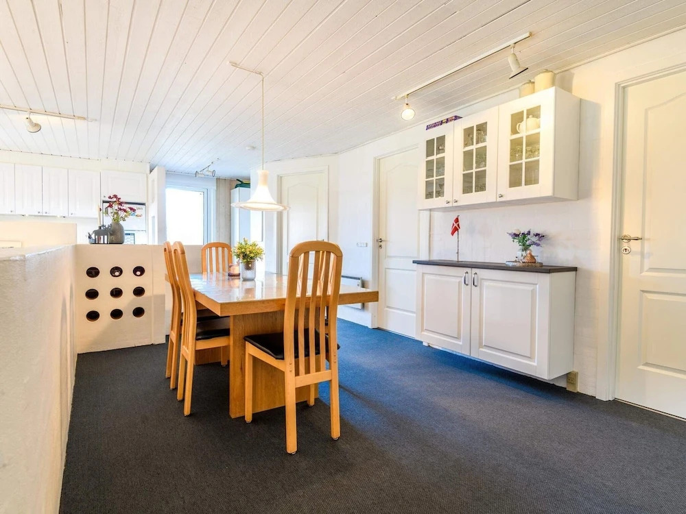 6 person holiday home in Fanø