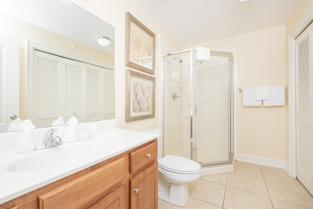 The Oasis 2710 Formerly Phoenix West Ii 2710 3 Bedroom Condo