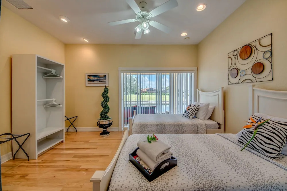 Villa Courtney - Roelens Vacations