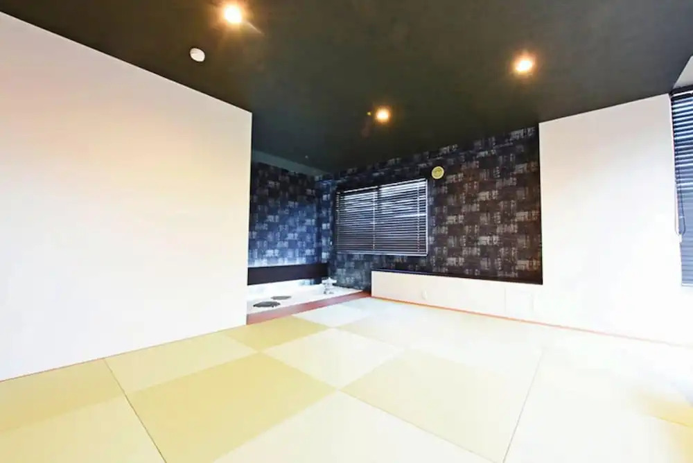 Hostel PLEASURE MARUYAMA