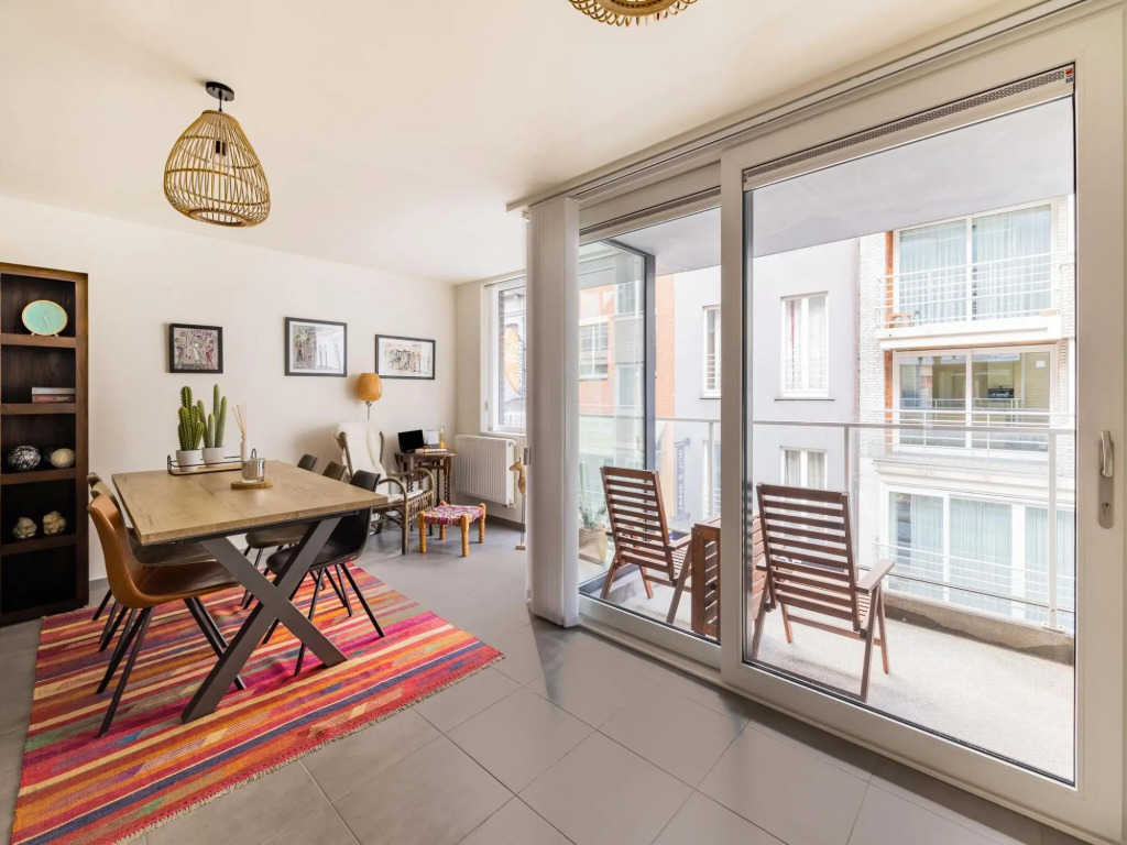 Cosy apartment in Blankenberge with sea-views