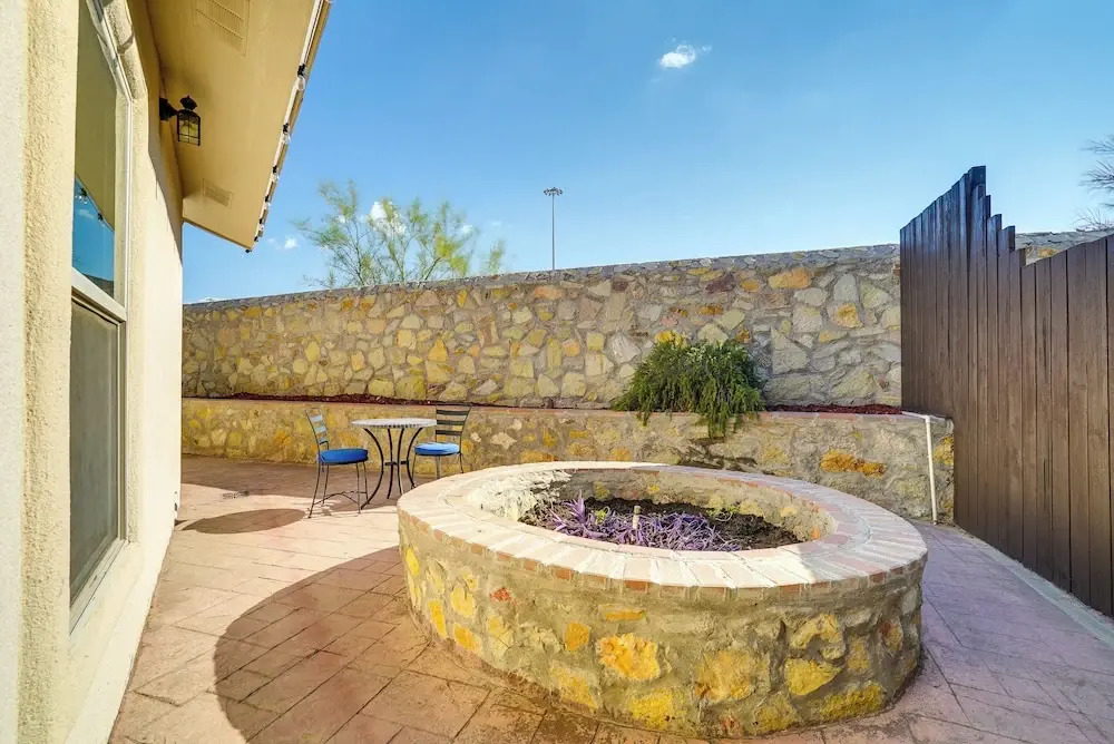 Unique El Paso Home w/ Patio ~ 1 Mi to The Shoppes
