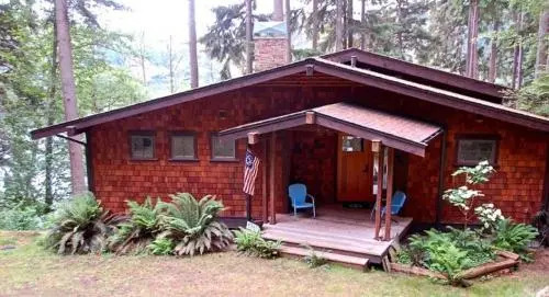 248 - Goss Lake Chalet