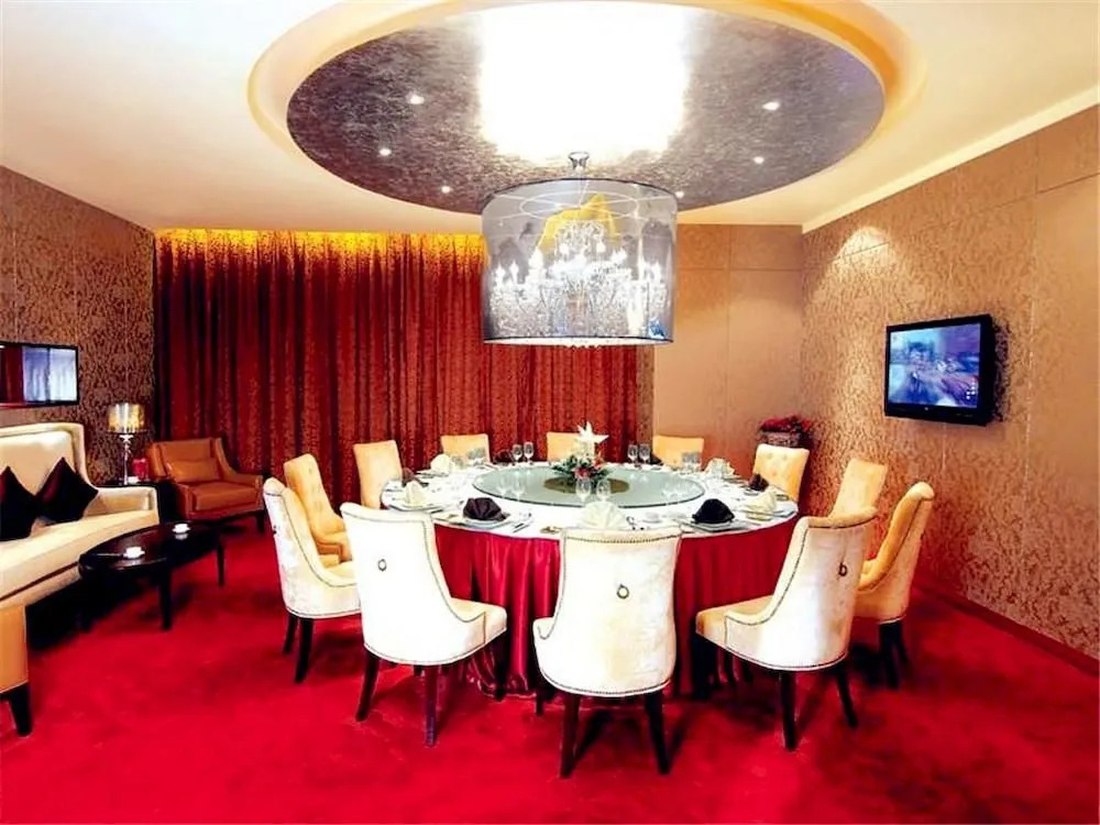 Yangtze Hotel