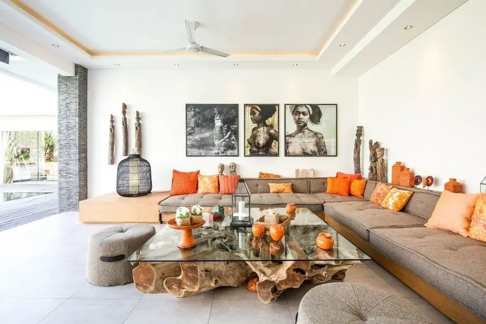 Splendid 6BR Villa, Just 400m to Finns Beach