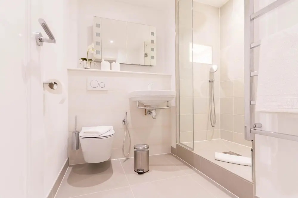 2 Bed, 2 bath flat in Covent Garden