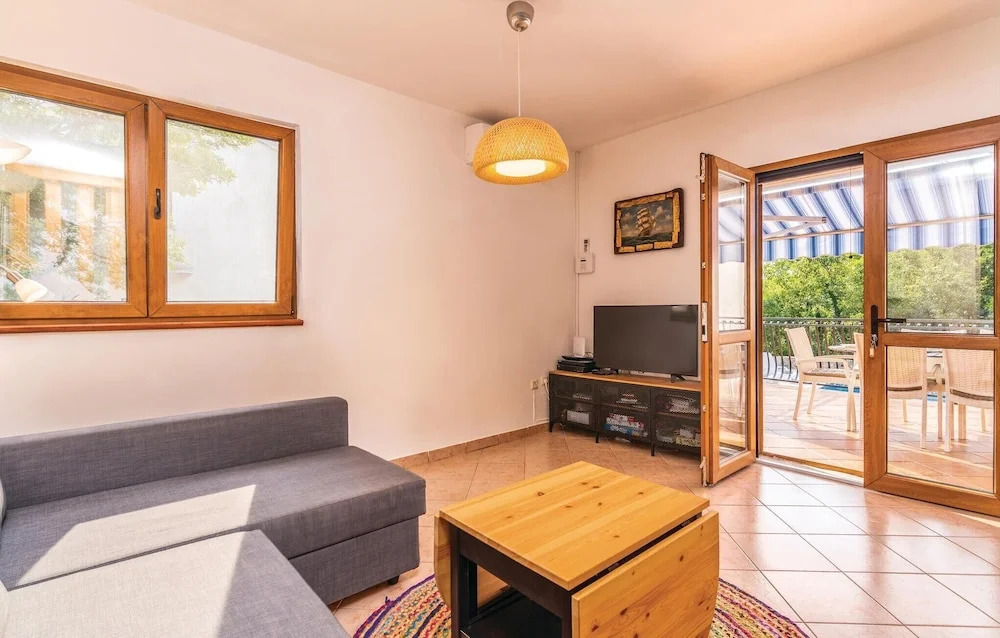 Awesome Home in Malinska With 2 Bedrooms, Wifi and Outdoor Swimming Pool