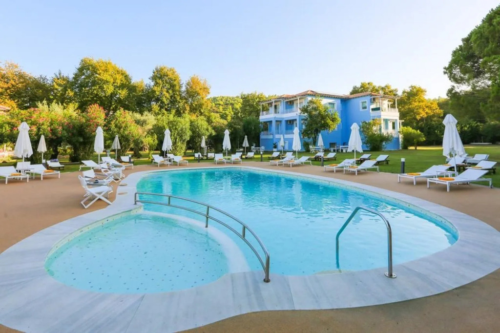 Mandraki Village Boutique Hotel