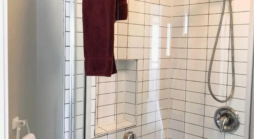 Mahogany Manor Bed & Breakfast