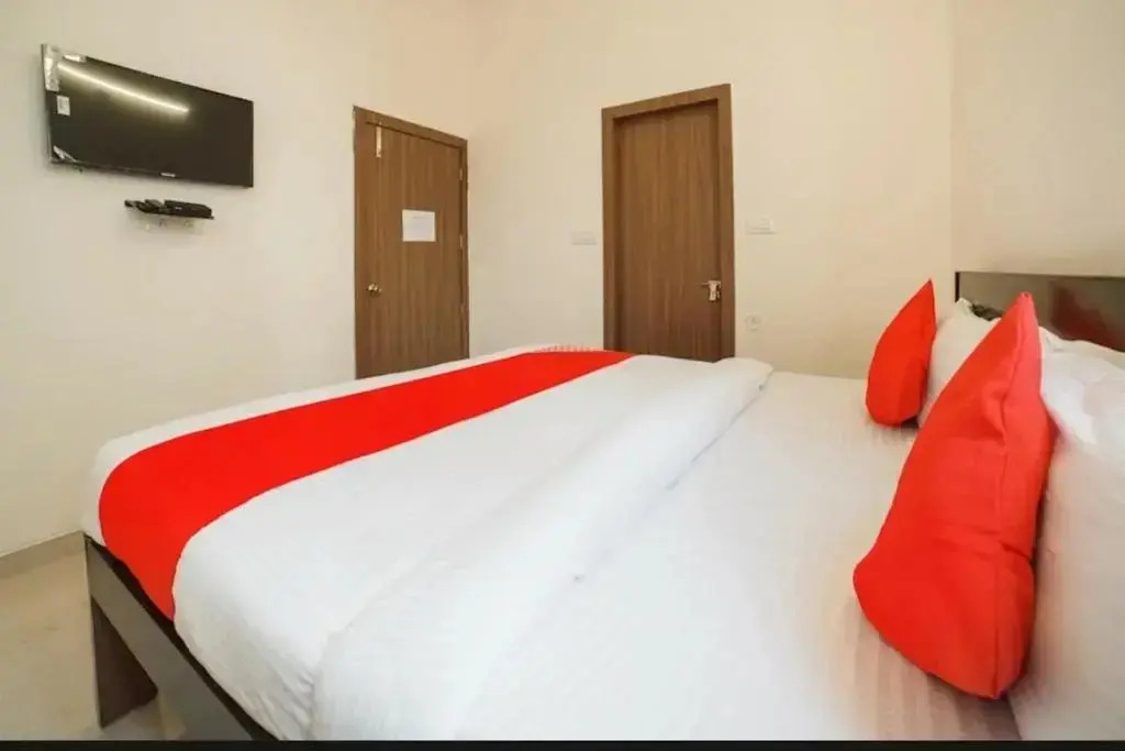 Hotel Arrow 19