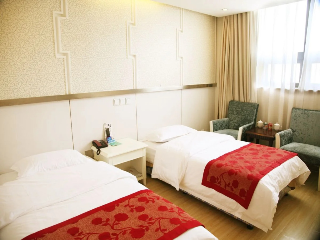 Wancheng Huafu International Hotel