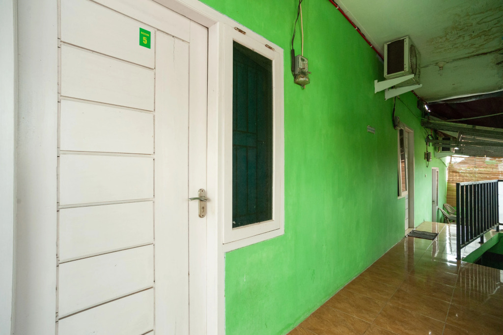 RedDoorz Syariah @ Jalan KH. Mas Mansur Lampung