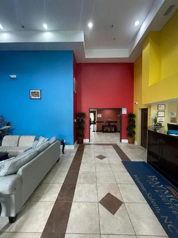 Baymont Inn & Suites Winston Salem