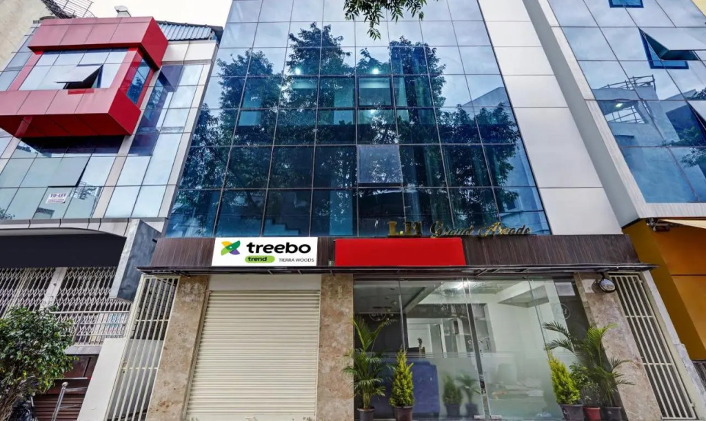 Treebo Elmas Grand